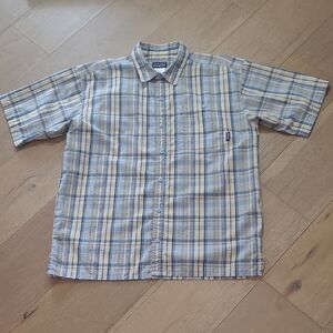 EUC Patagonia Shirt Men's sz M Blue Plaid Button Up Short Sleeve Camp Shirt